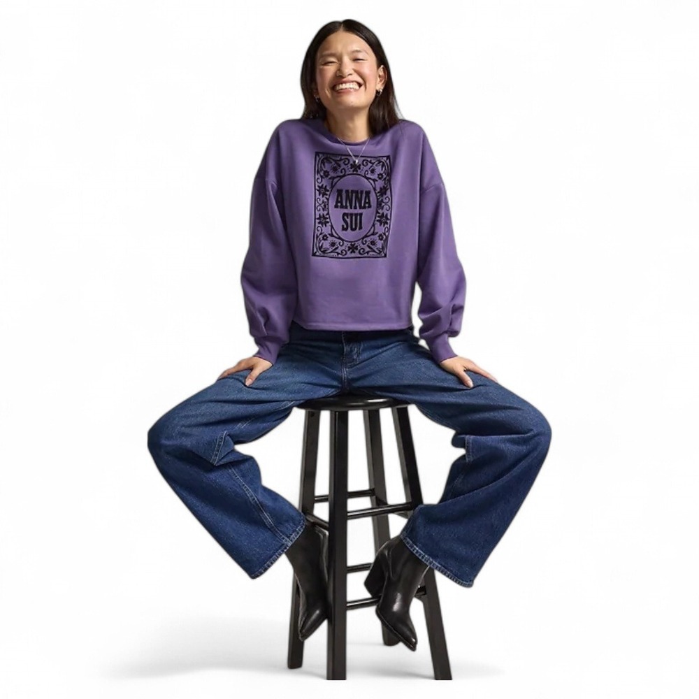 Old Navy x Anna Sui Cropped Fleece Graphic Sweatshirt NWT - Picture 4 of 14
